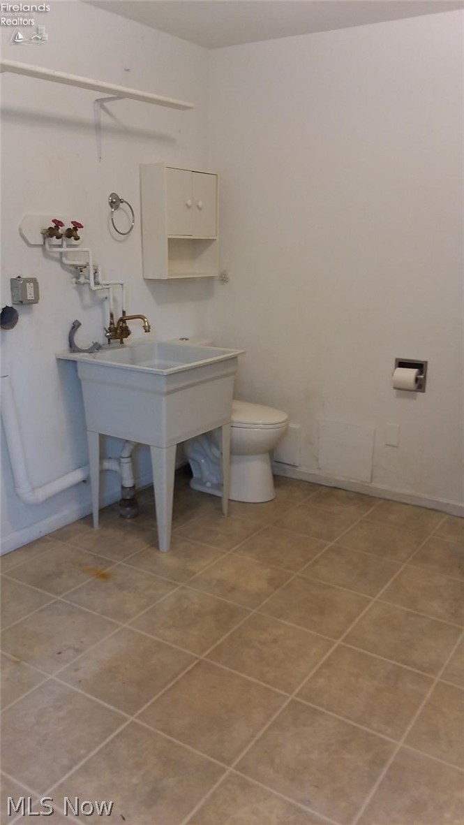 308 Guilford Road Vermilion, OH 44089 - Photo 8 of 9