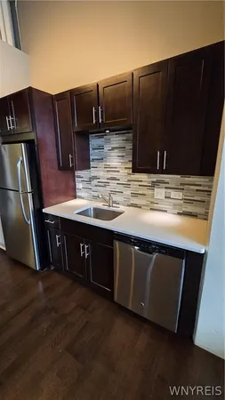 $1,700 | 2917 Main Street, Unit 202, Buffalo, NY 14214