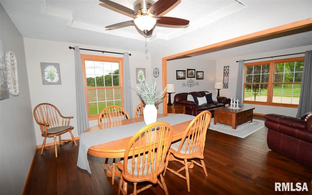 2114 Plum Tree Road Bettendorf, IA 52722 - Photo 10 of 21 Gallery Image 10