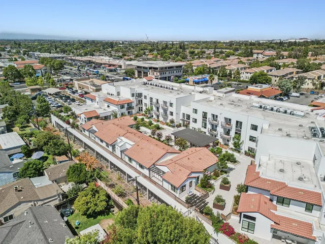 $1,298,000 | 1850 El Camino Real, Unit 210, Santa Clara, CA 95050