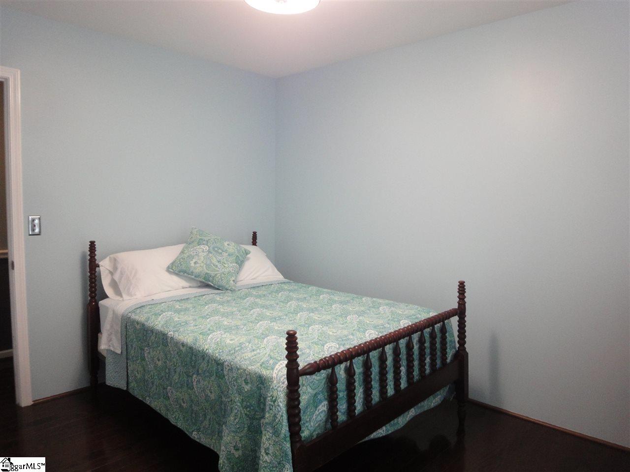 822 Rolling Meadows Road Gray Court, SC 29645 - Photo 14 of 19