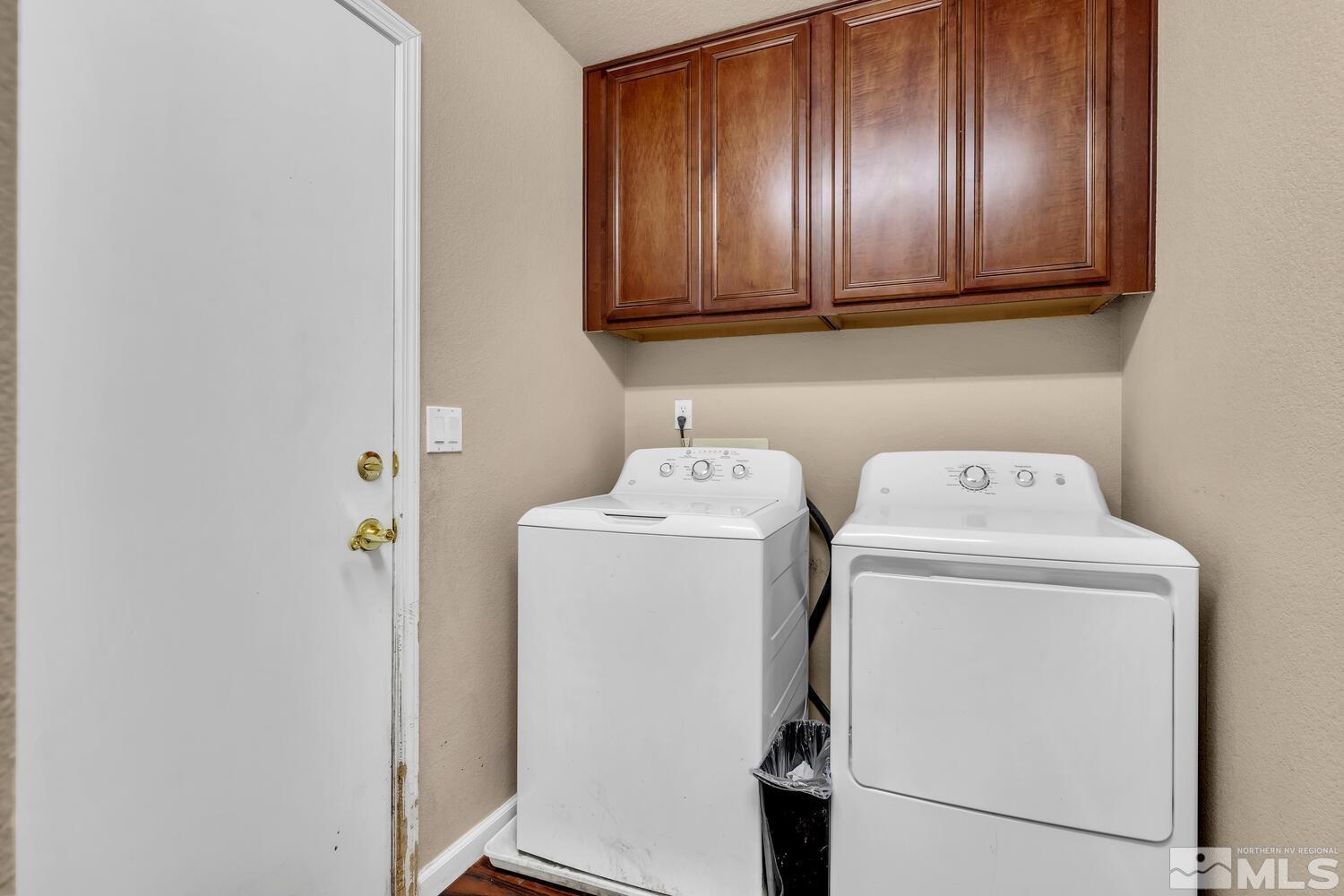 8970 Sorcha Street Reno, NV 89506 - Photo 30 of 38 a utility room with dryer and washer