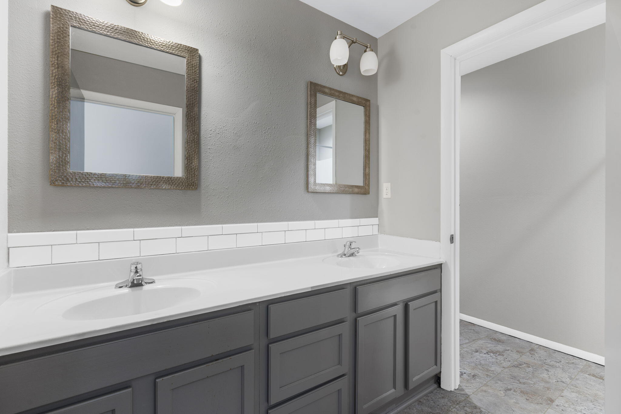 710 West Walnut Street Springfield, MO 65806 - Photo 16 of 25 16-web-or-mls-_DSC5826