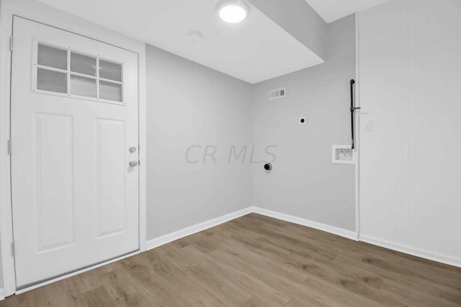 2197 Watkins Road Columbus, OH 43207 - Photo 15 of 21 20221207155531494178000000-o