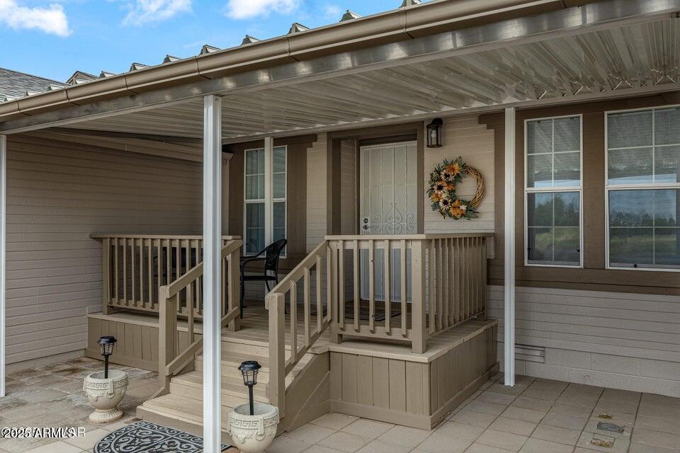 1590 Peterson Road Lakeside, AZ 85929 - Photo 37 of 41 a front view of a house
