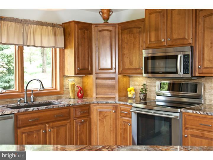 830 Crystal Cave Road Kutztown, PA 19530 - Photo 8 of 25 Gallery Image 8
