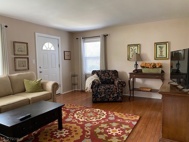 5233 Bridgewater Road Cleveland, OH 44124 - Photo 6 of 21