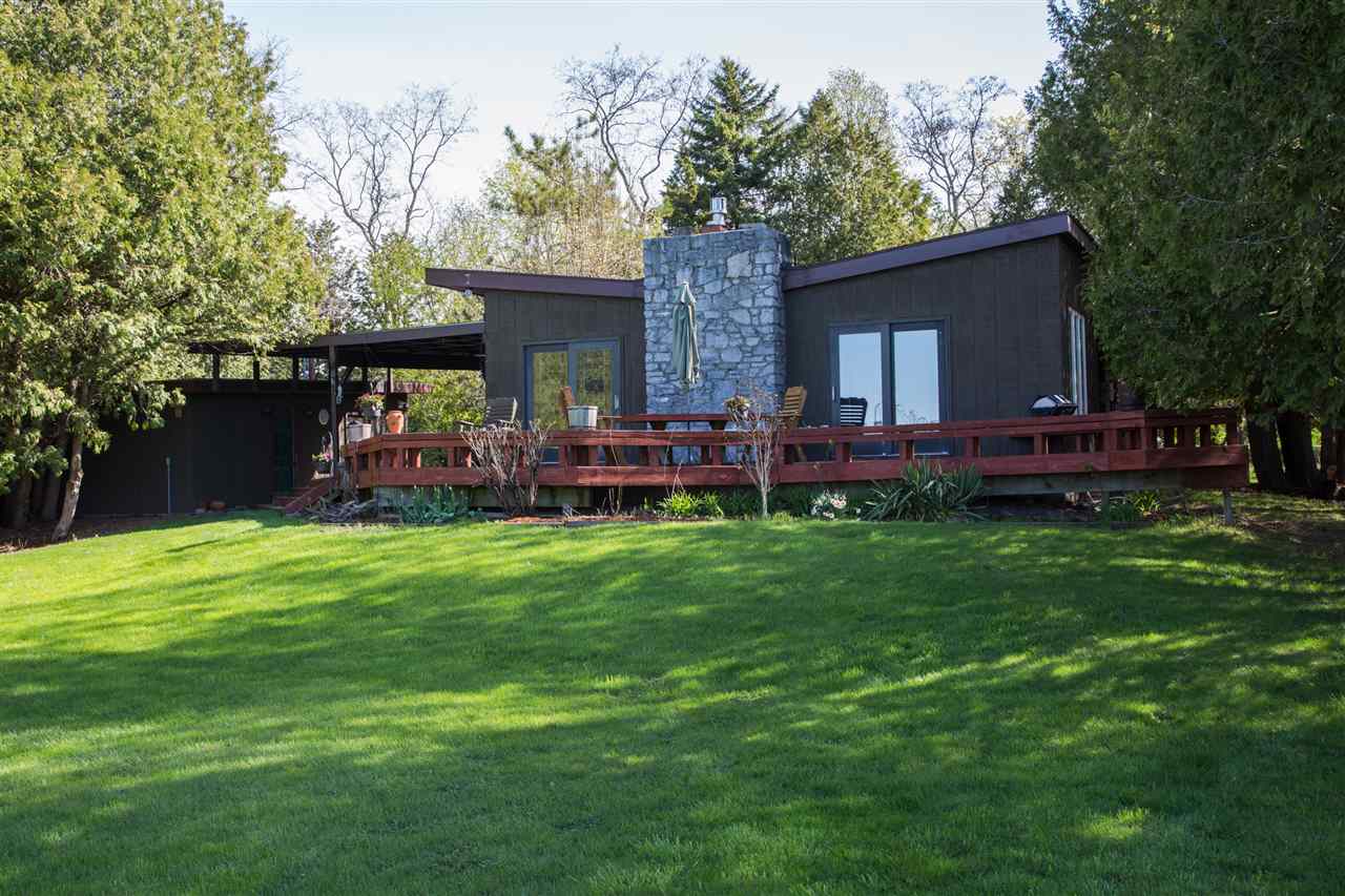 701 Hills Point Road Charlotte, VT 05445 - Photo 3 of 37 Gallery Image 3