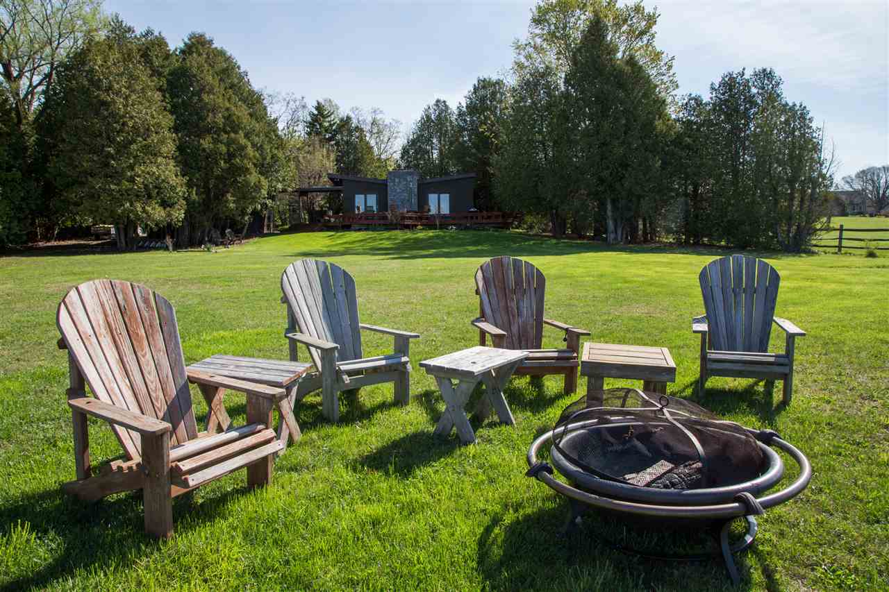 701 Hills Point Road Charlotte, VT 05445 - Photo 6 of 37 Gallery Image 6