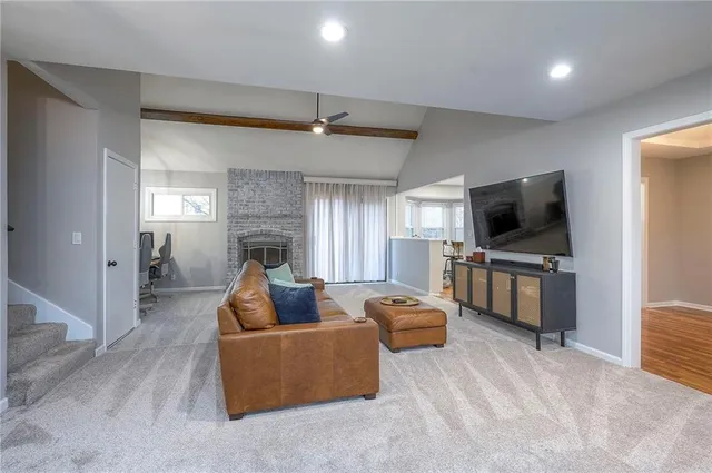 $375,000 | 7809 Long Avenue, Lenexa, KS 66216