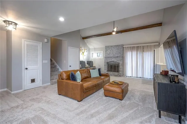 $375,000 | 7809 Long Avenue, Lenexa, KS 66216