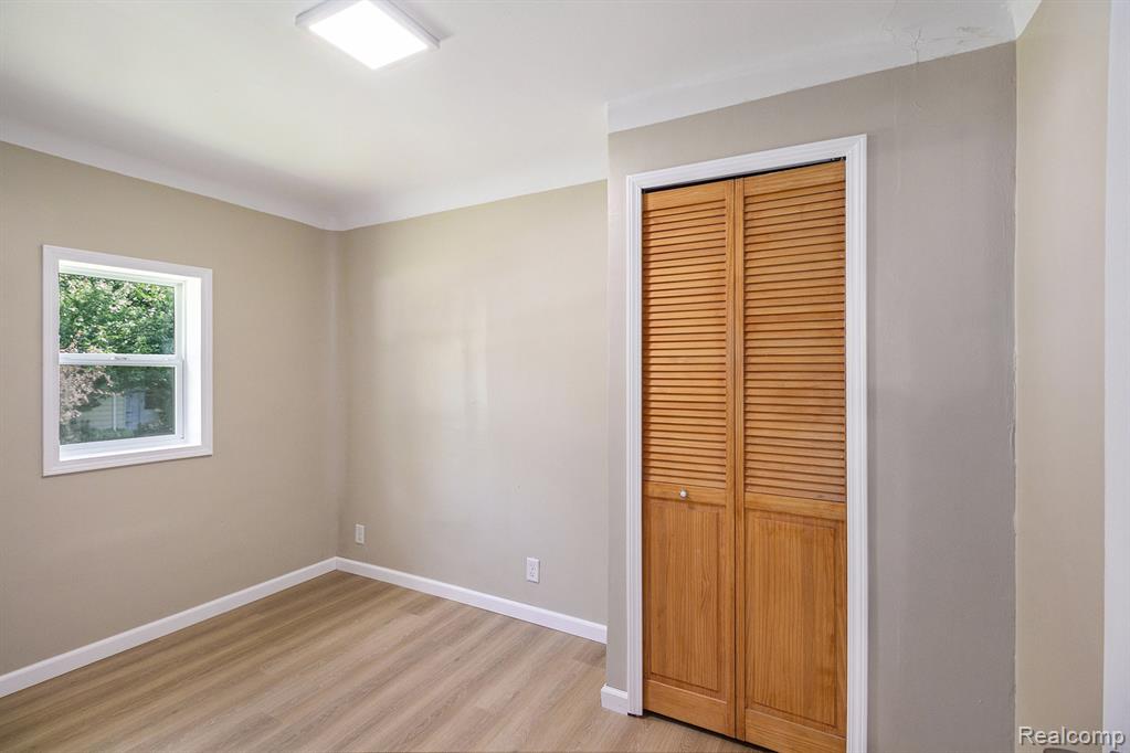 2105 Eberly Road Flint, MI 48532 - Photo 11 of 16