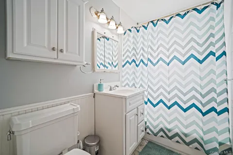 $395,000 | 74 Argyle Drive, Shirley, NY 11967