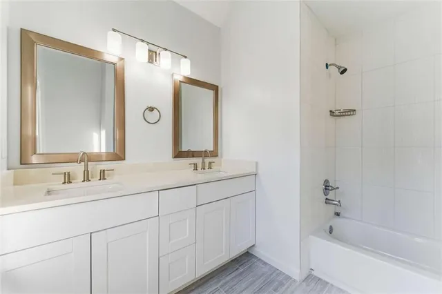 $305,000 | 922 Fox Valley Court, Stone Mountain, GA 30088