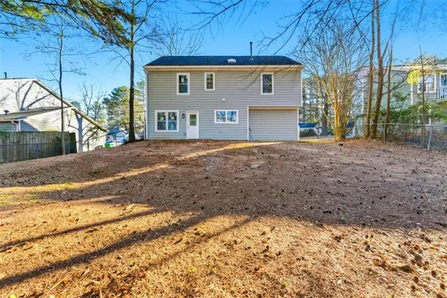 $305,000 | 922 Fox Valley Court, Stone Mountain, GA 30088