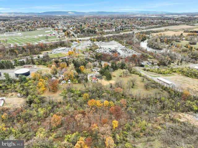 $599,000 | 14 Garden Drive, Carlisle, PA 17013