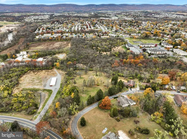 $599,000 | 14 Garden Drive, Carlisle, PA 17013