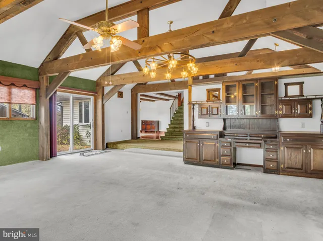 a view of an entryway