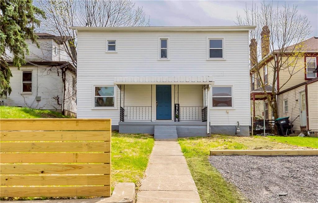 817 Rose Street McKees Rocks, PA 15136 - Photo 1 of 20