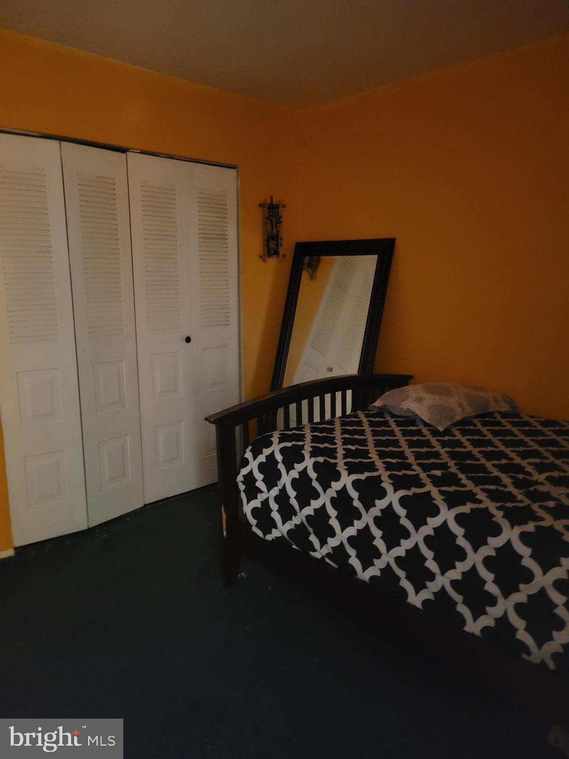 2005 Greenwood Drive Lindenwold, NJ 08021 - Photo 4 of 8