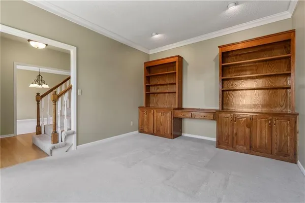 $725,000 | 11600 West 156th Terrace, Overland Park, KS 66221