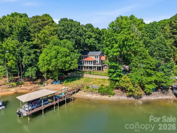 $1,450,000 | 2113 Bon Villa Way, Tega Cay, SC 29708