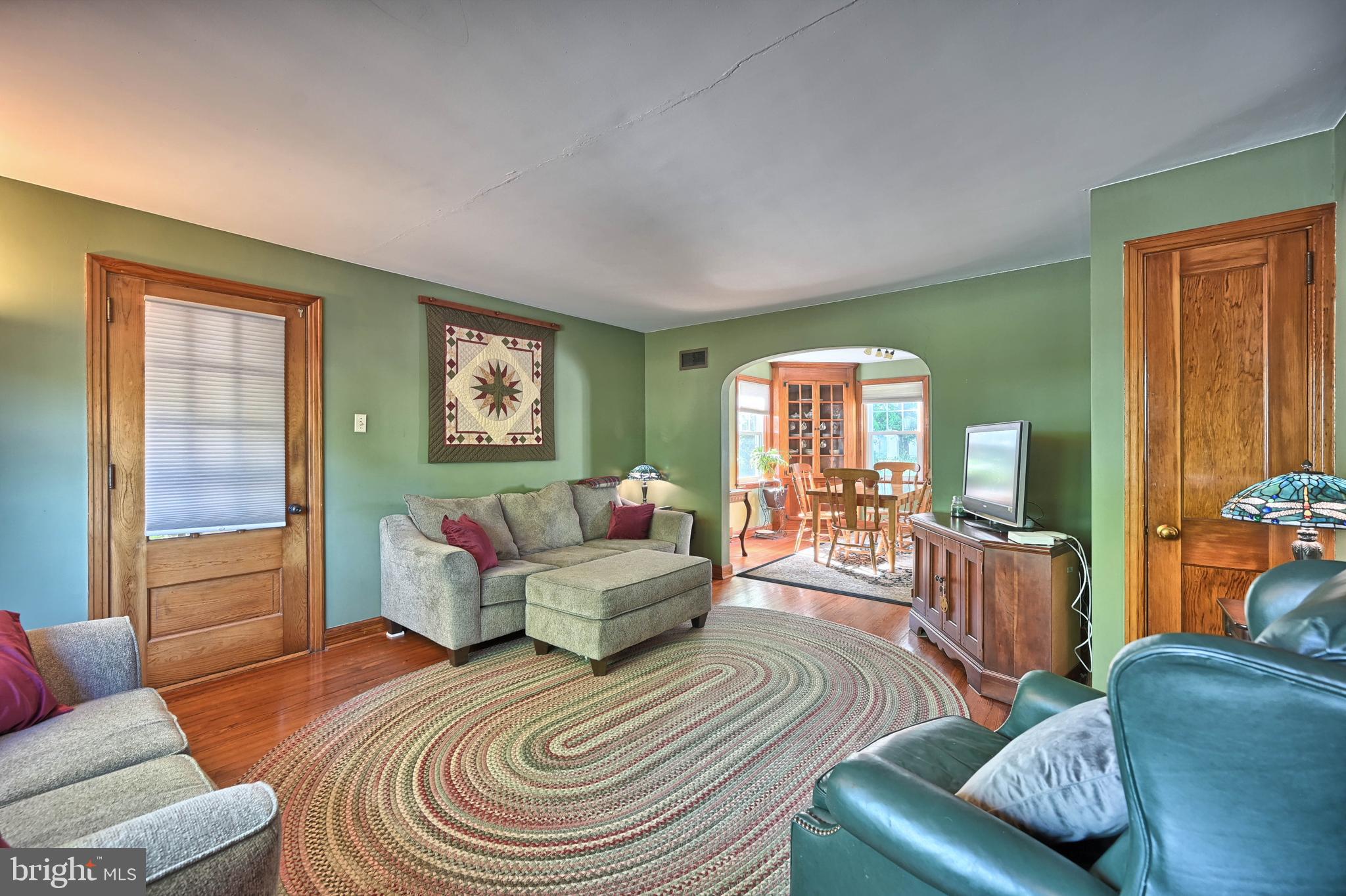 124 Market Street Lititz, PA 17543 - Photo 3 of 35 a living room with furniture and a large window