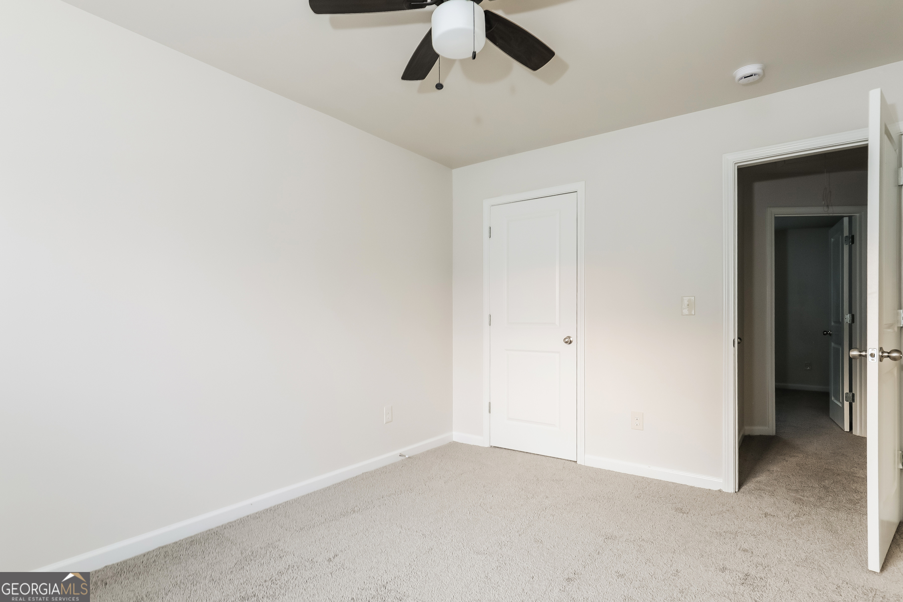 6069 Semaphore Ridge Rex, GA 30273 - Photo 13 of 17