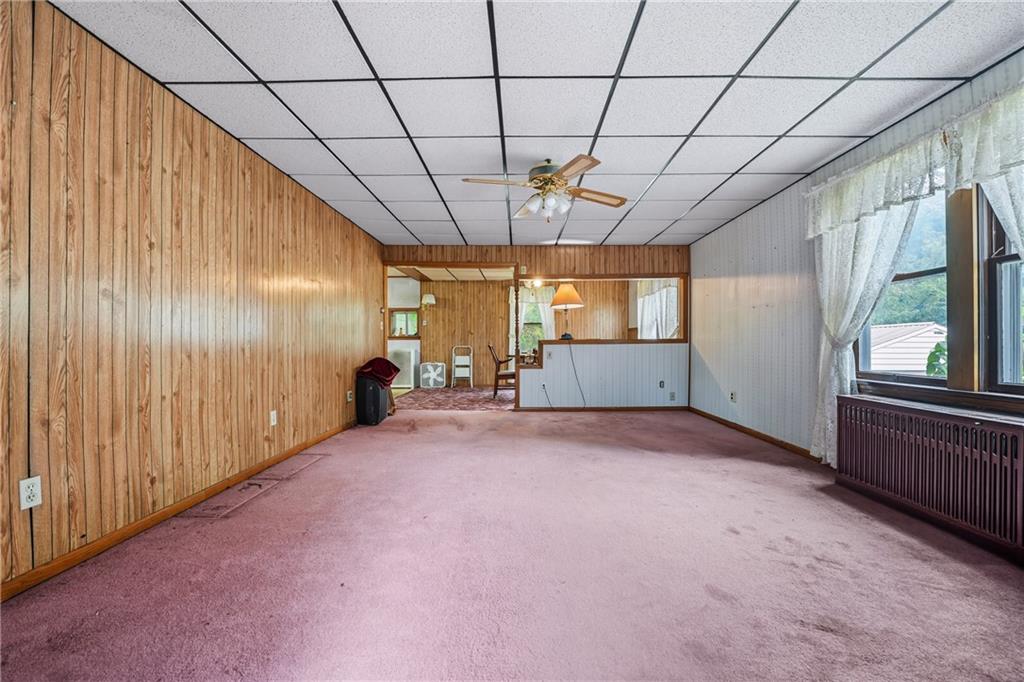 161 West Beechwood Road Bessemer, PA 16112 - Photo 3 of 11 a view of entryway