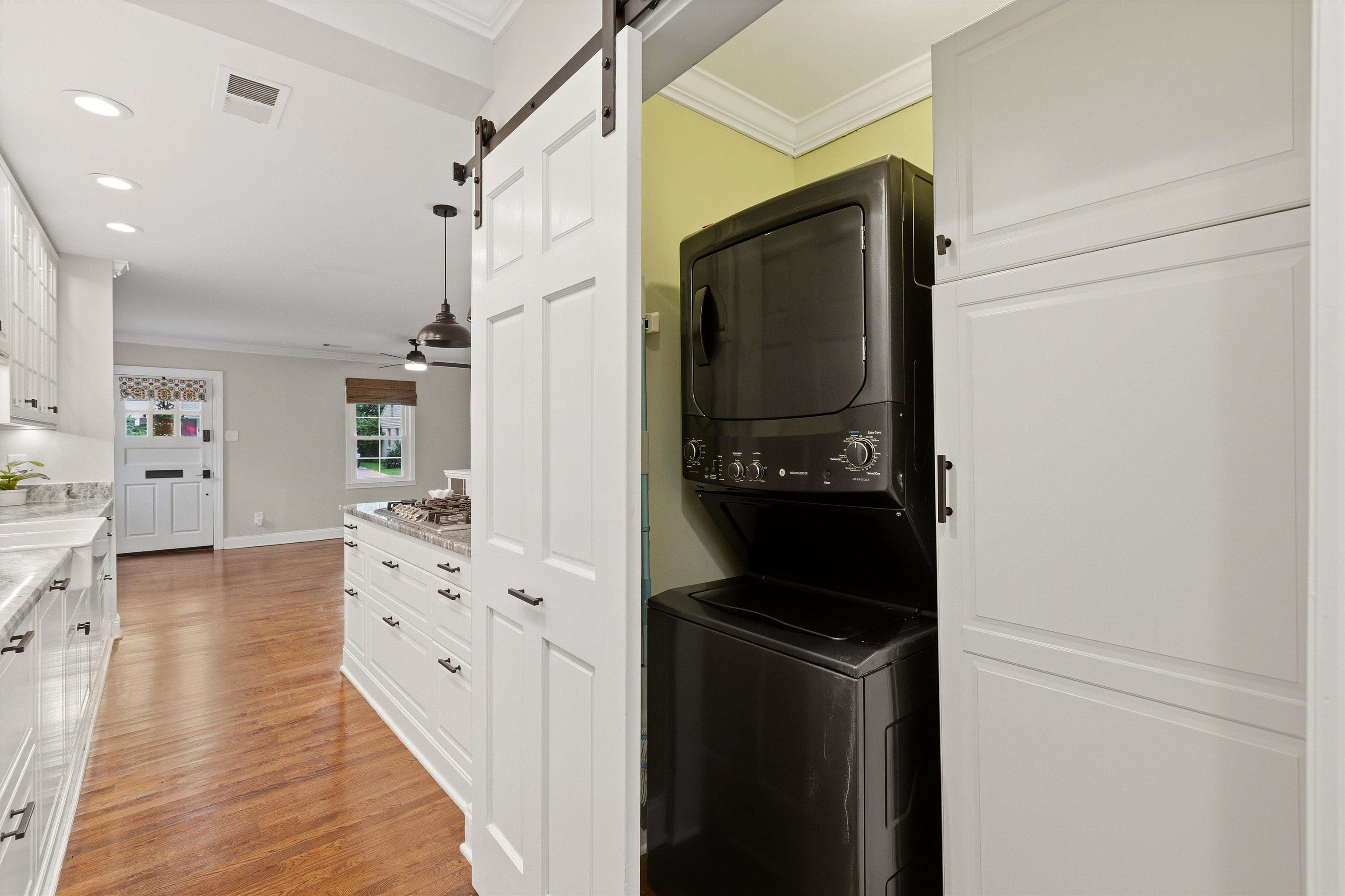 5007 Princeton Road Memphis, TN 38117 - Photo 5 of 24 Laundry closet has storage