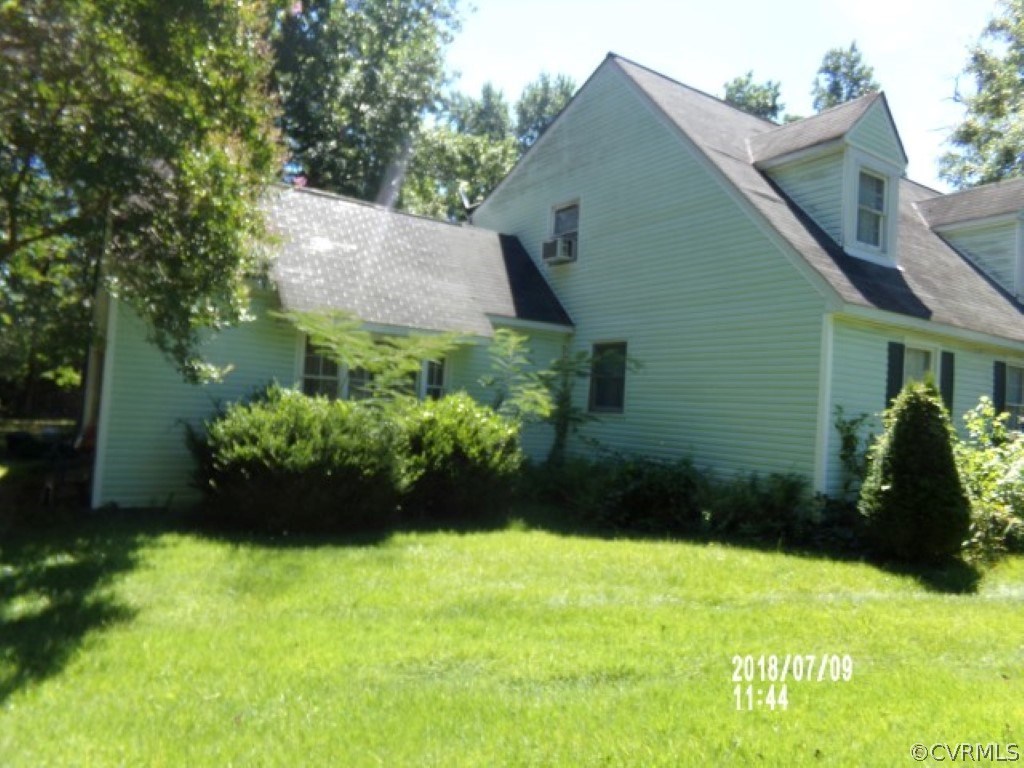 9651 Hopkins Road North Chesterfield, VA 23237 - Photo 2 of 6 Gallery Image 2