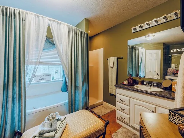 $389,900 | 8720 165th Highway, Woodworth, LA 71485