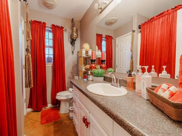 $389,900 | 8720 165th Highway, Woodworth, LA 71485