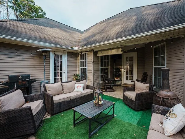 $389,900 | 8720 165th Highway, Woodworth, LA 71485