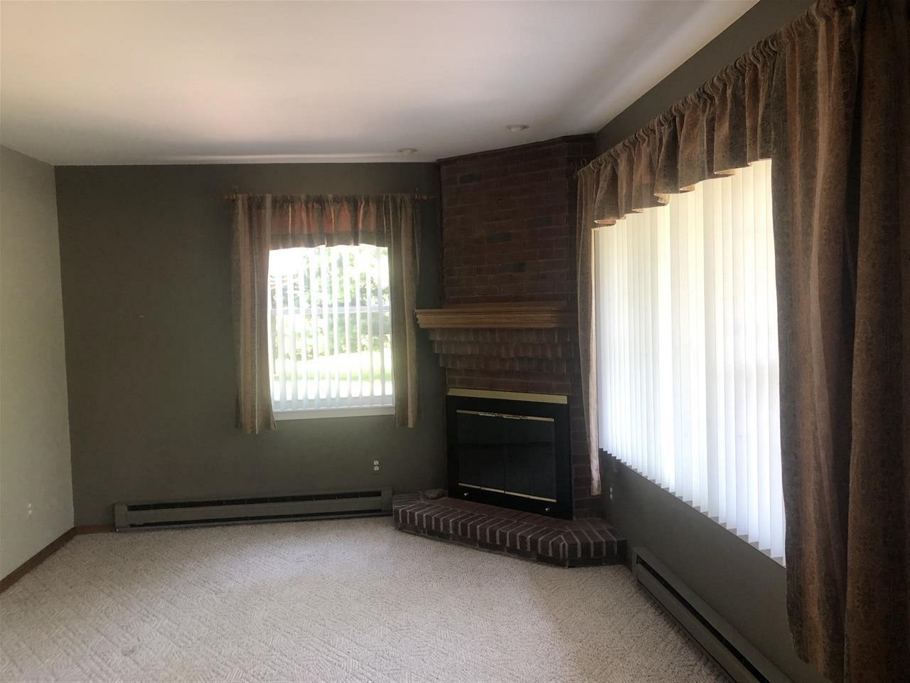470 South Bartlett Road St. Clair, MI 48079 - Photo 17 of 45 31389773-17.JPG