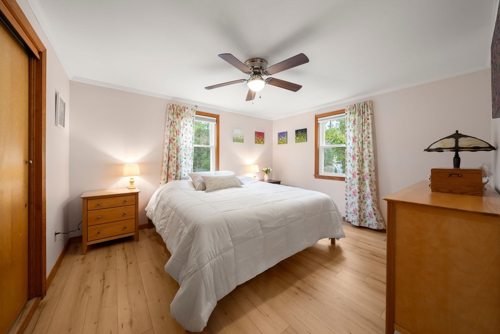 34 Newtown Road Sandwich, MA 02563 - Photo 14 of 18
