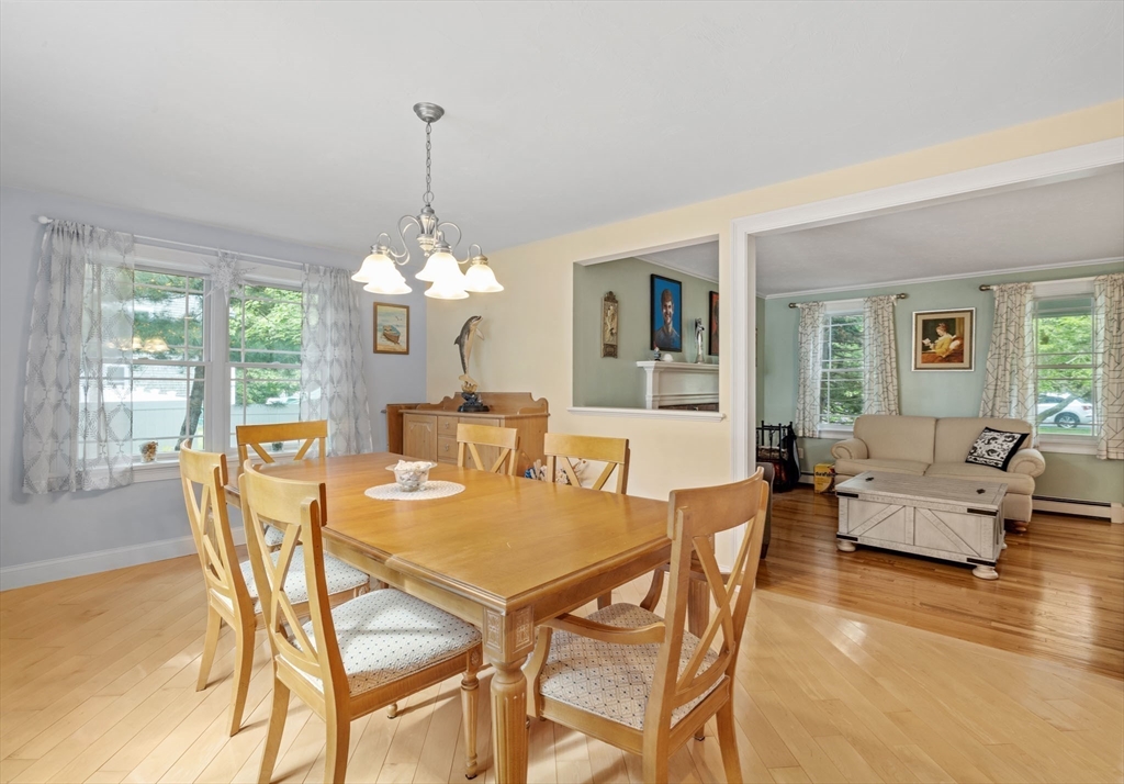 35 Raymond Road Plymouth, MA 02360 - Photo 8 of 42