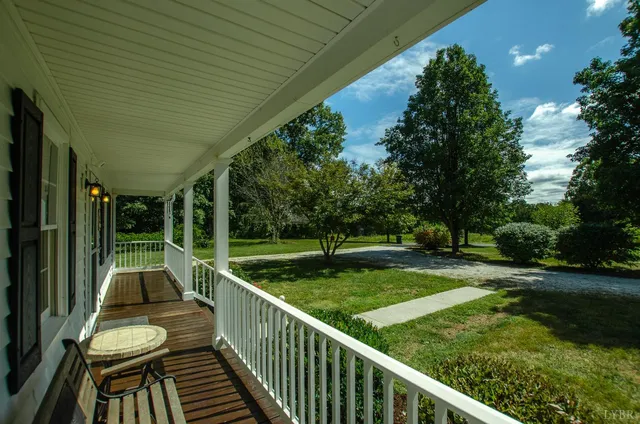 $595,000 | 4232 Spg Grv Road, Appomattox, VA 24522