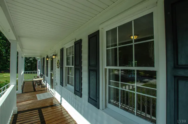 $595,000 | 4232 Spg Grv Road, Appomattox, VA 24522