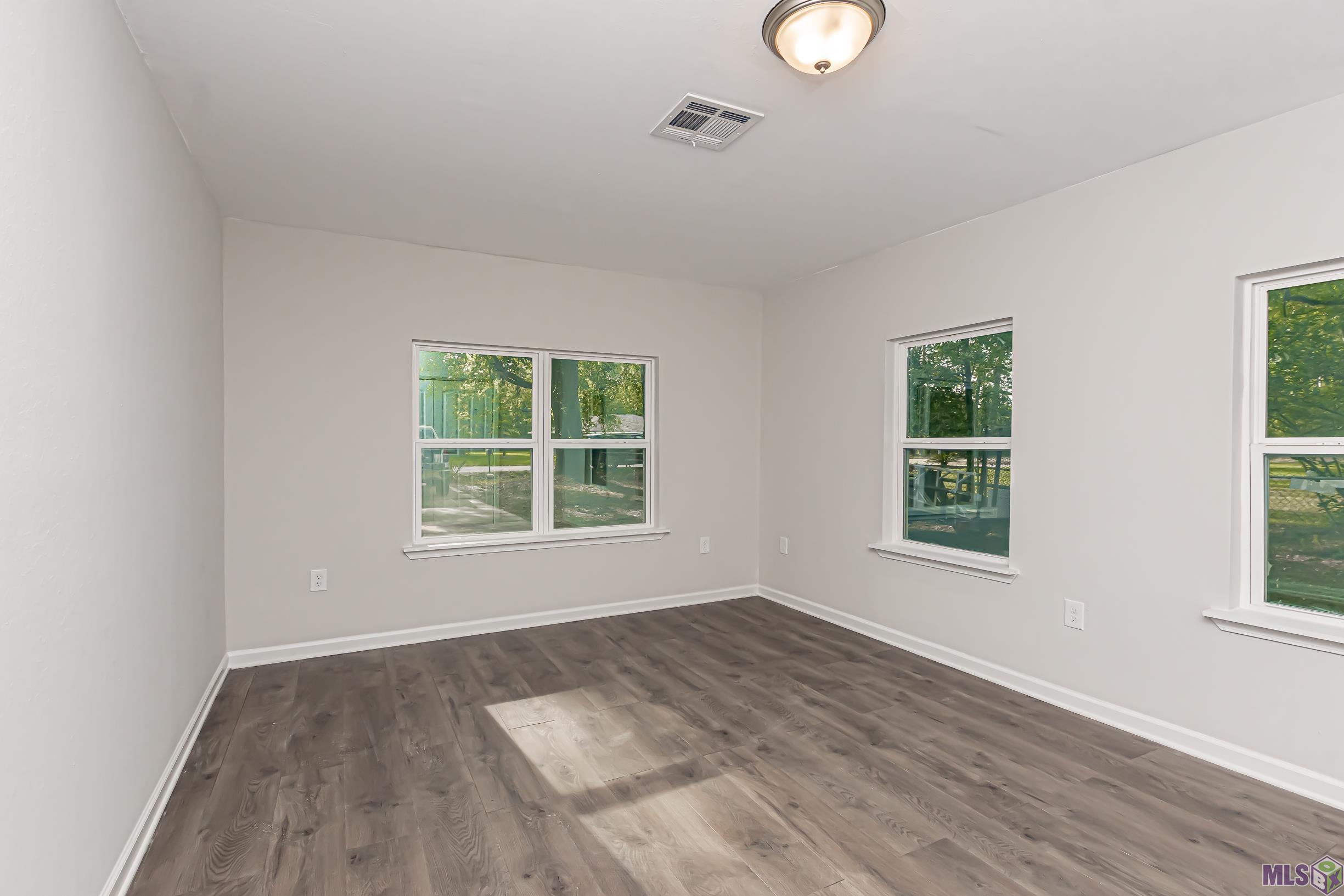 11355 Granberry Street Baton Rouge, LA 70811 - Photo 12 of 22 Gallery Image 12