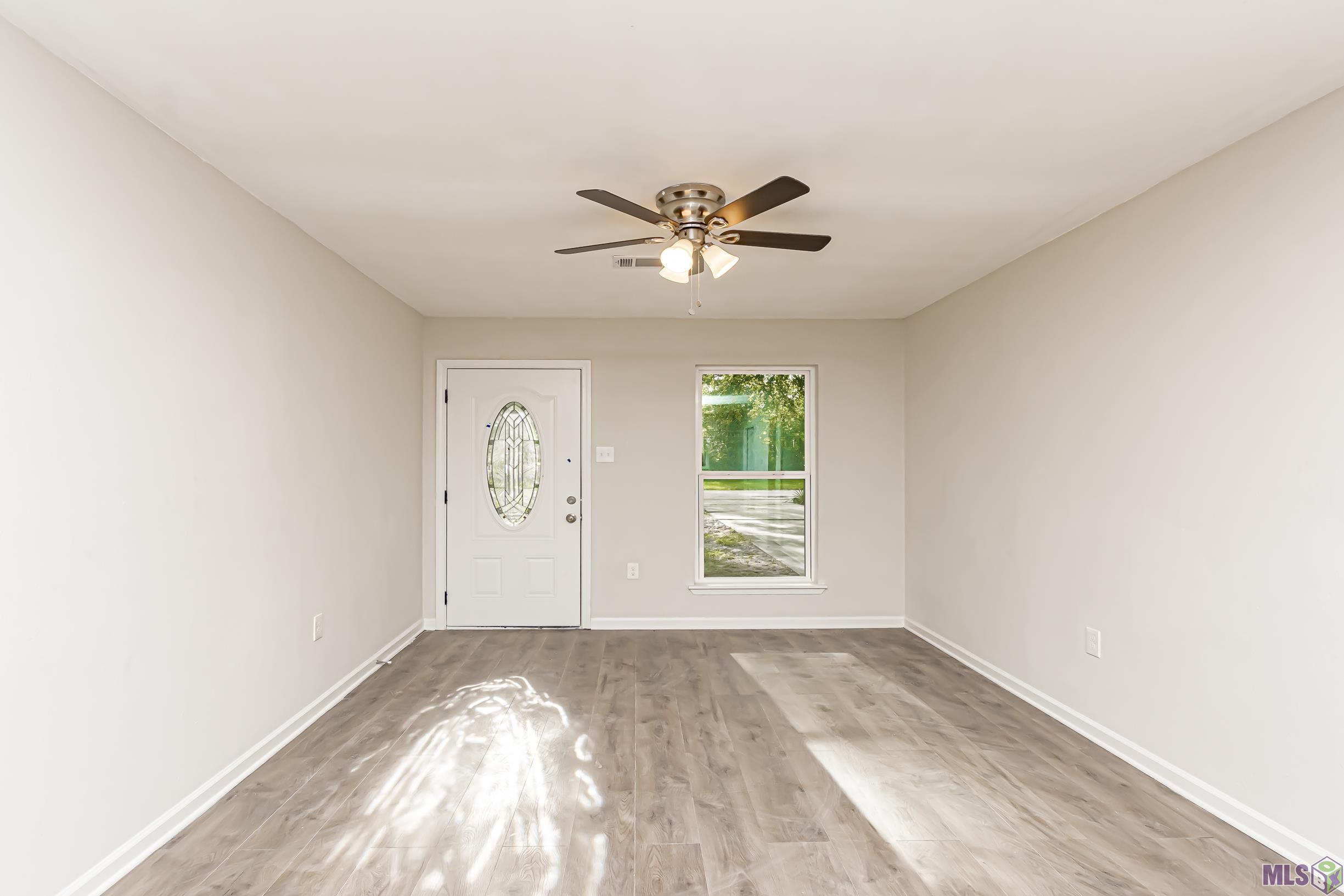 11355 Granberry Street Baton Rouge, LA 70811 - Photo 5 of 22 Gallery Image 5