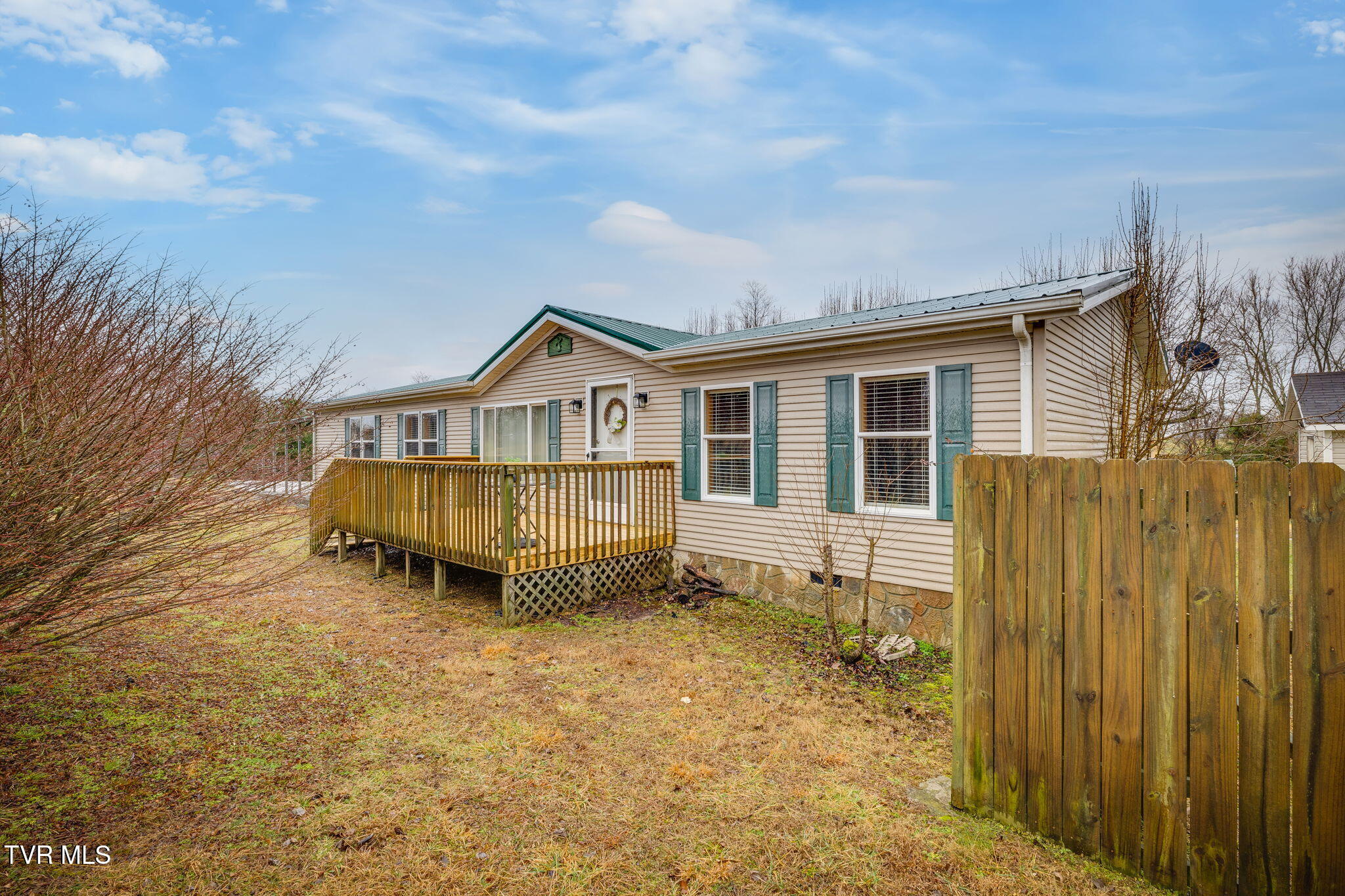 345 Matthews Mill Road Telford, TN 37690 - Photo 3 of 35 003