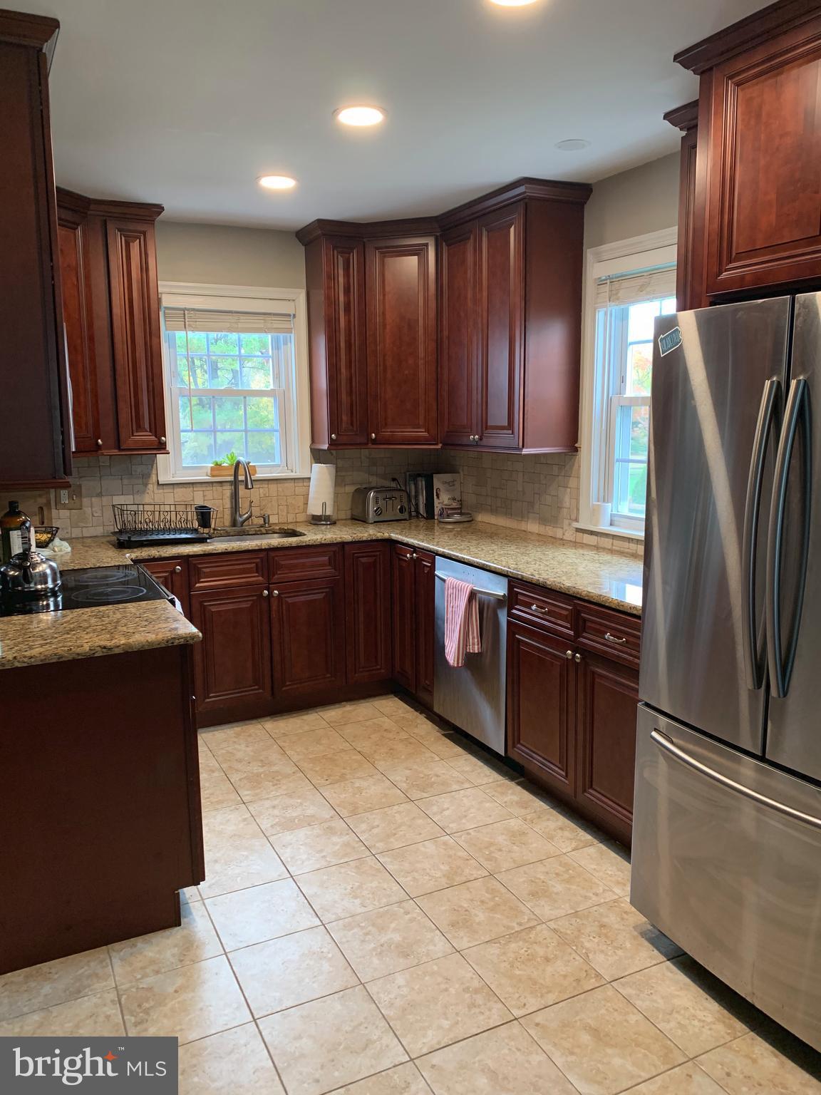 1567 Heather Road Huntingdon Valley, PA 19006 - Photo 9 of 30 Gallery Image 9
