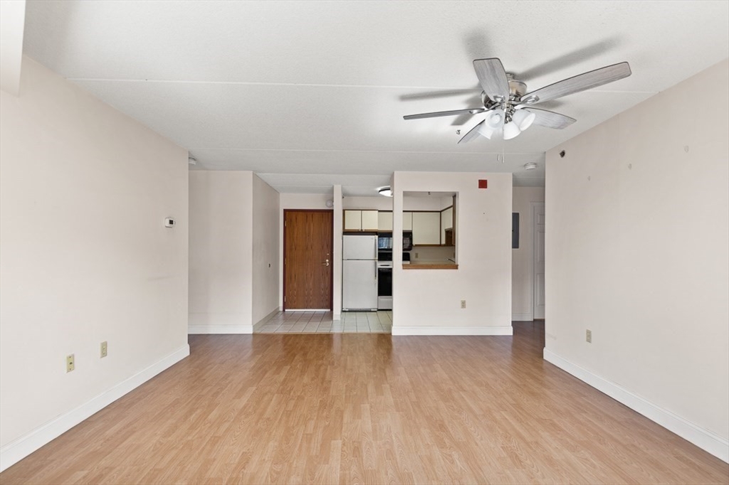 60 Rantoul Street, Unit 514 Beverly, MA 01915 - Photo 3 of 42 Gallery Image 3
