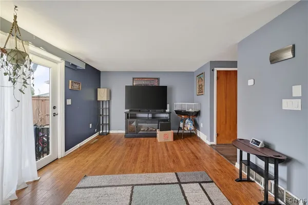 $184,900 | 4312 Candlelight Lane, Clay, NY 13090