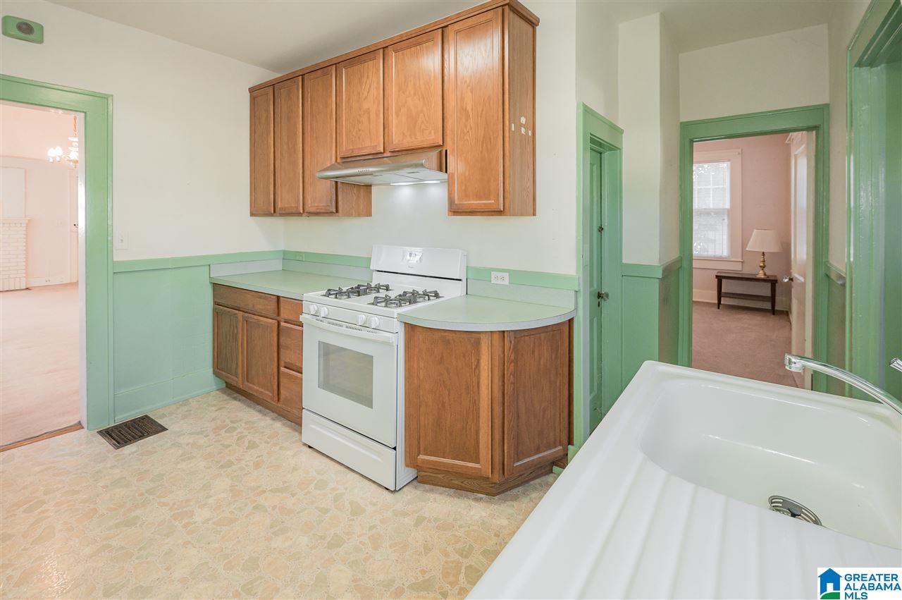 2923 Leland Road Birmingham, AL 35209 - Photo 17 of 50