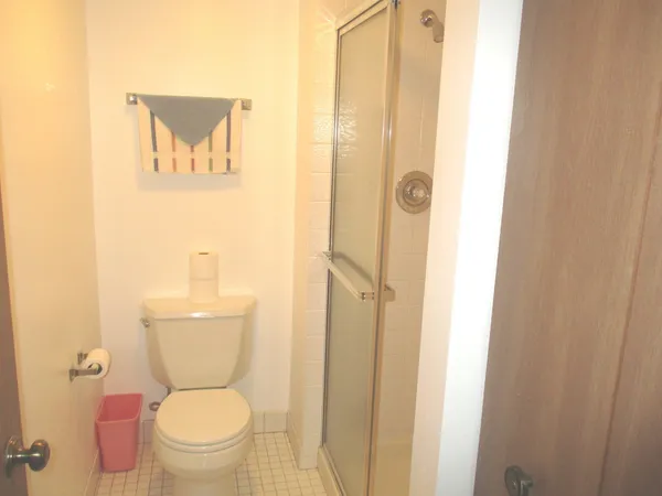$192,000 | 10532 Ridge Cove Drive, Unit 27A, Chicago Ridge, IL 60415