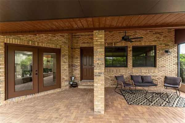 $2,850 | 6151 Silver Oaks Drive, Zephyrhills, FL 33542