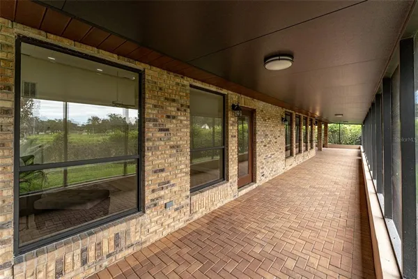 $2,850 | 6151 Silver Oaks Drive, Zephyrhills, FL 33542