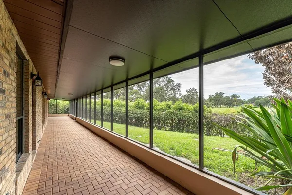 $2,850 | 6151 Silver Oaks Drive, Zephyrhills, FL 33542